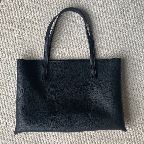 Vince Camuto luck tote - Picture 2 of 5